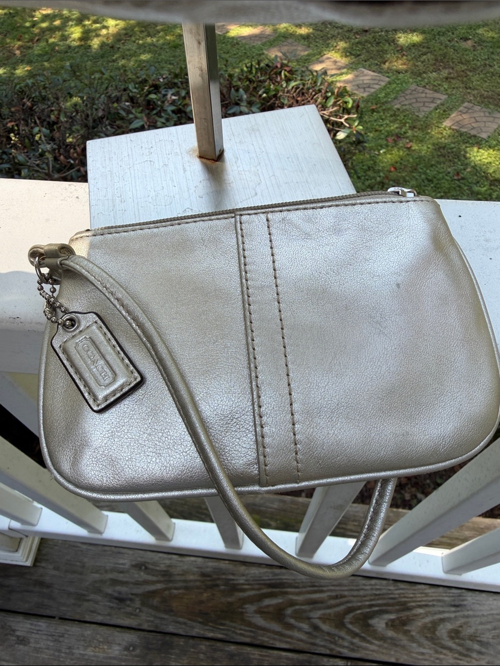 Coach 70th Anniversary Winter White W/Silver Willis Set 3 Tags and Coach Scarf - Picture 5 of 17